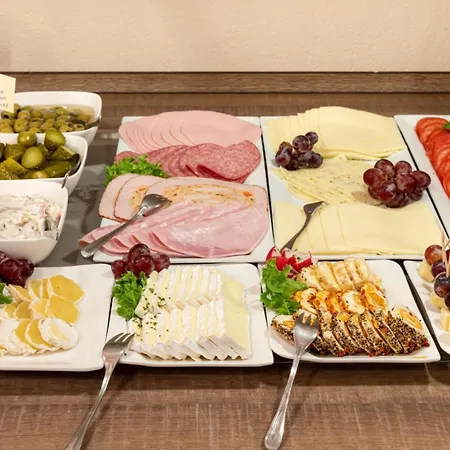 Montana ゲストハウス