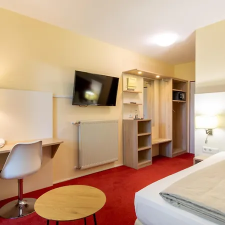 Montana Guest house 3*
